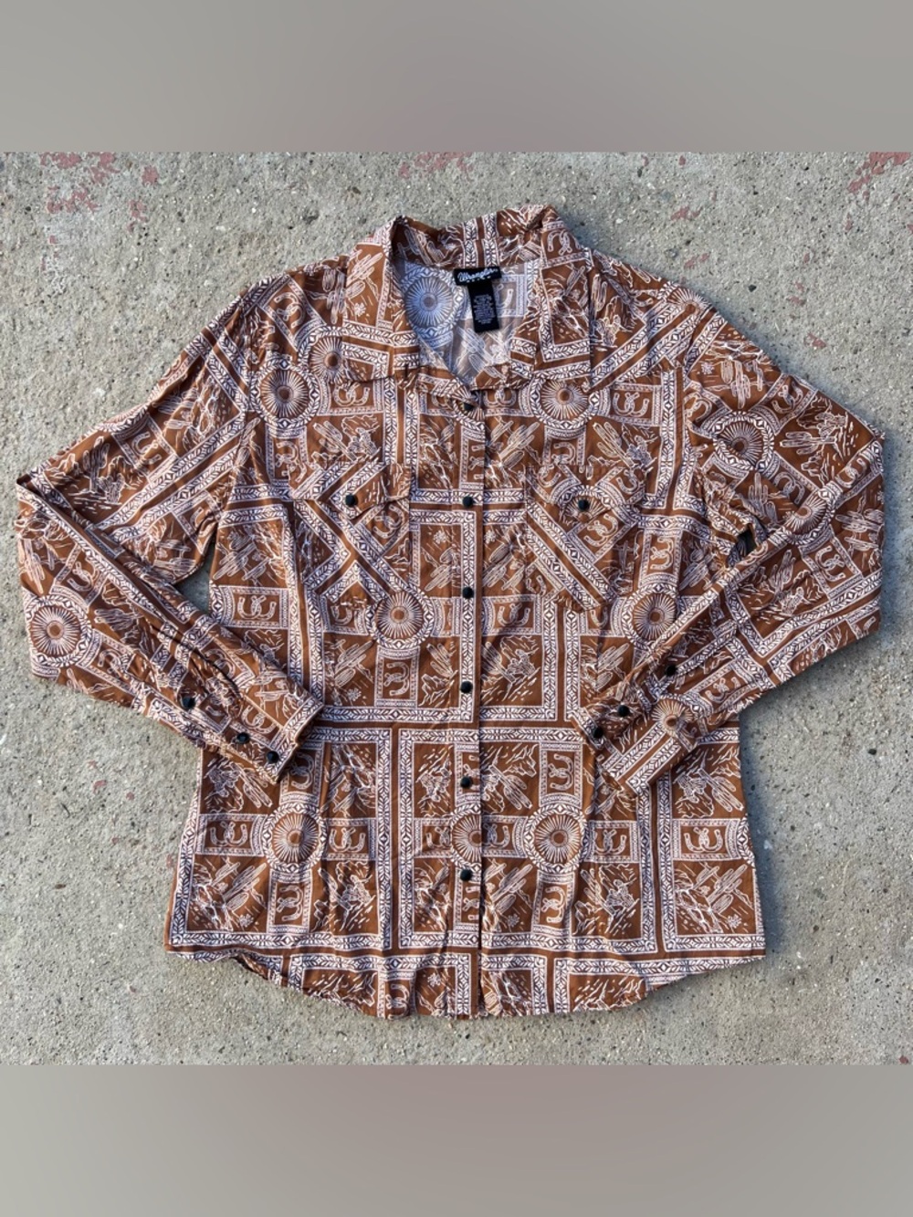 WRANGLER Retro Womens XL Pearl Snap Brown Western Long Sleeve Button Down